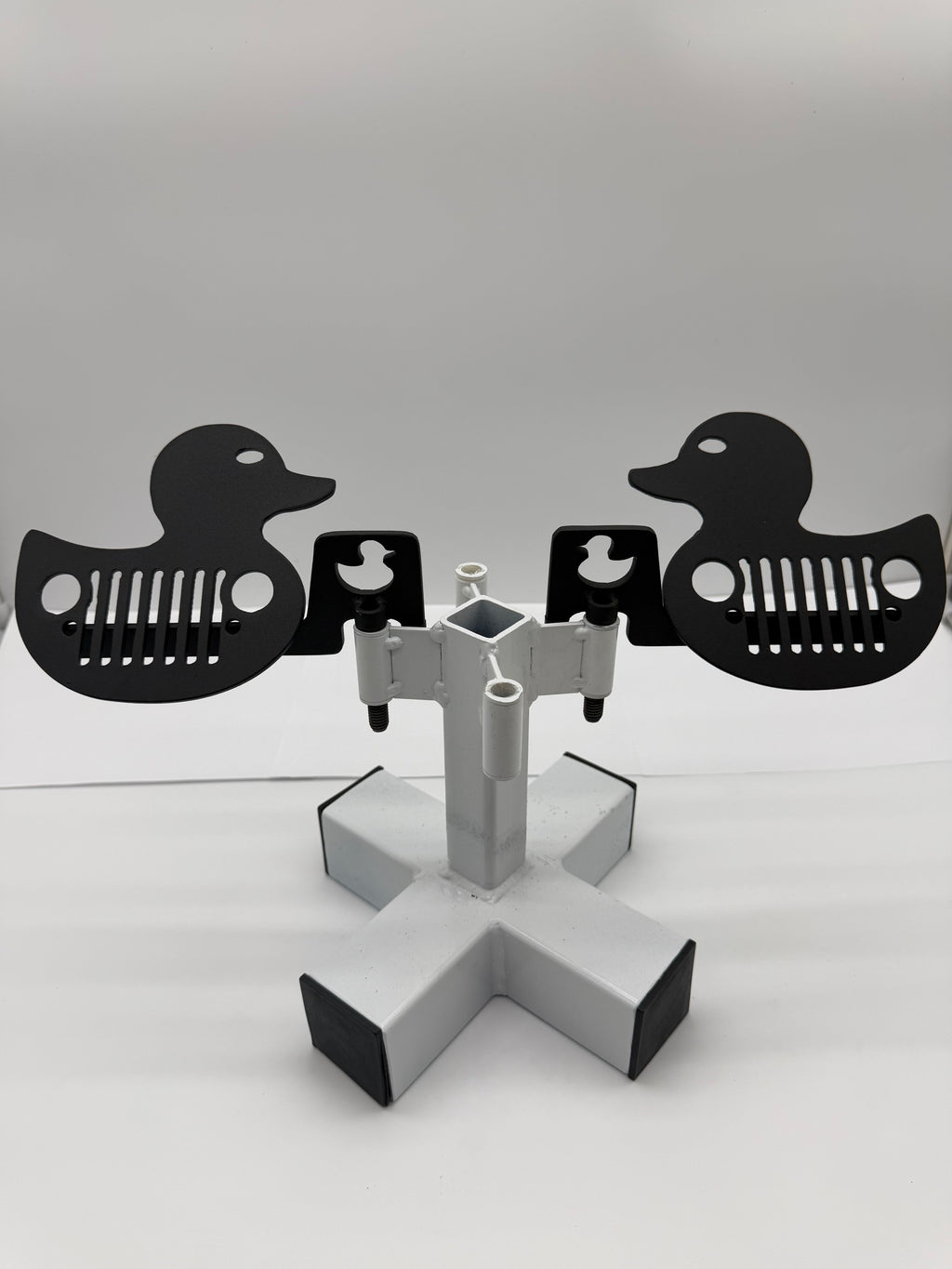 SJO  Foot Pegs (Duck W/Grill)