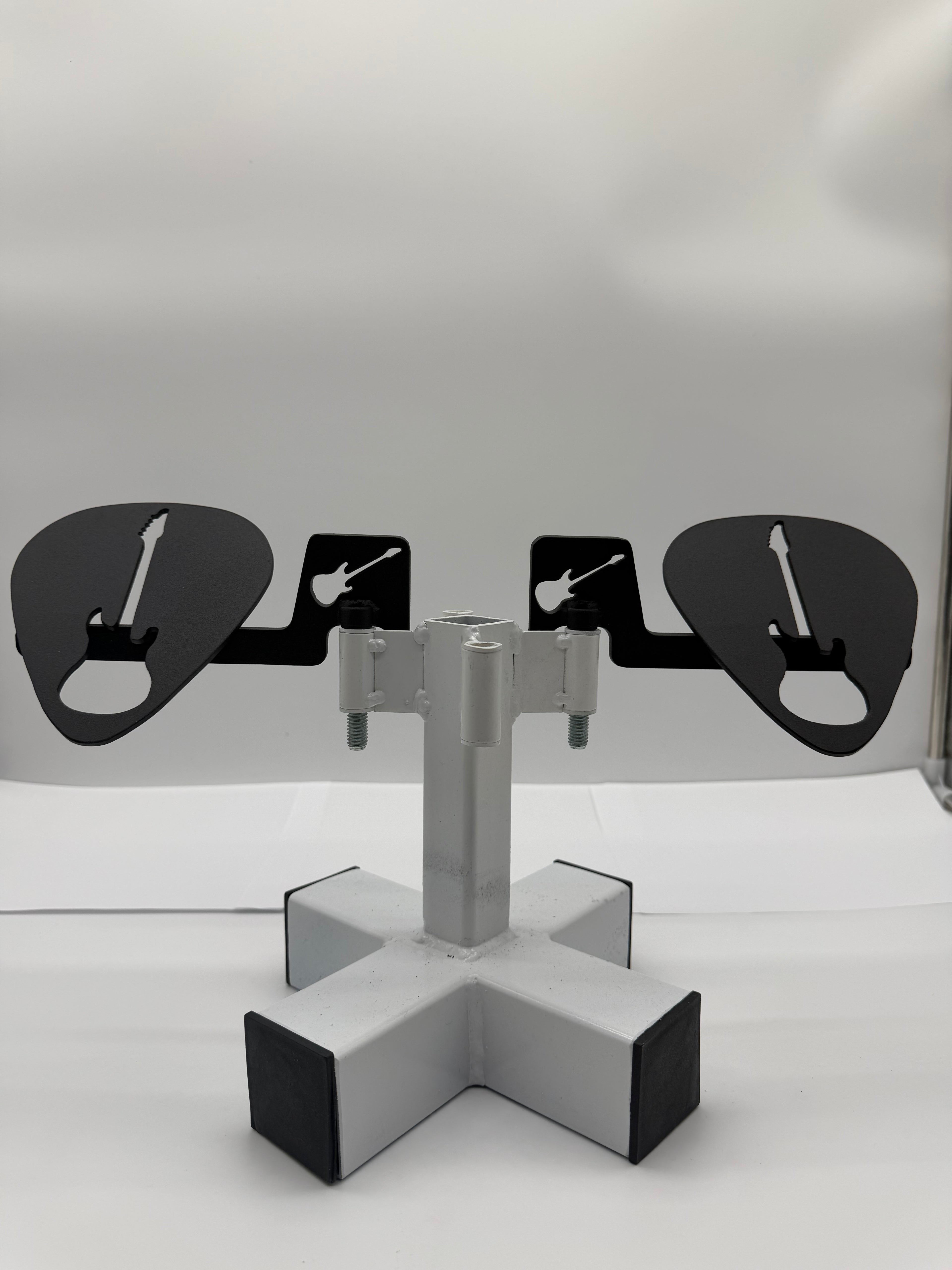 SJO  Foot Pegs (Guitar Pick)