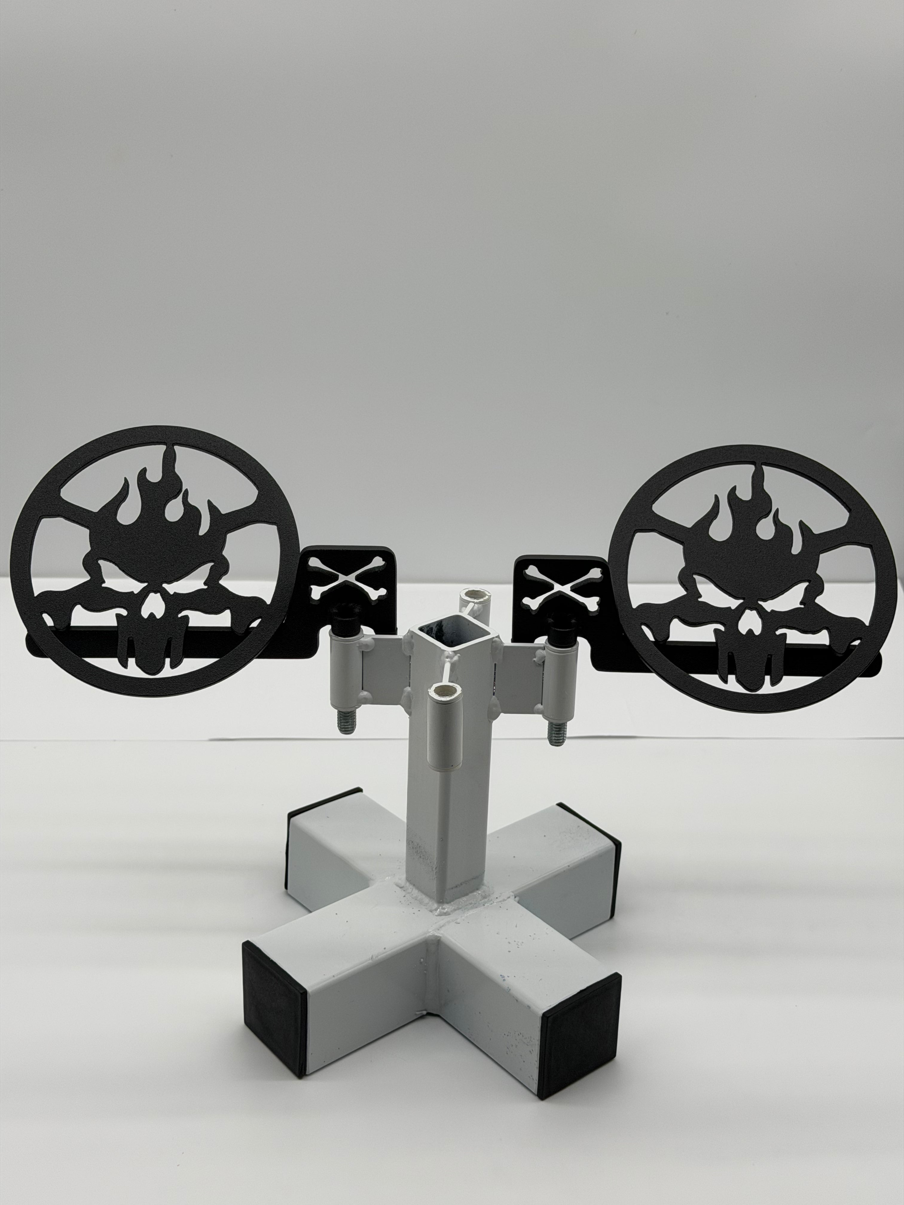 SJO  Foot Pegs (Skull W/Flames)