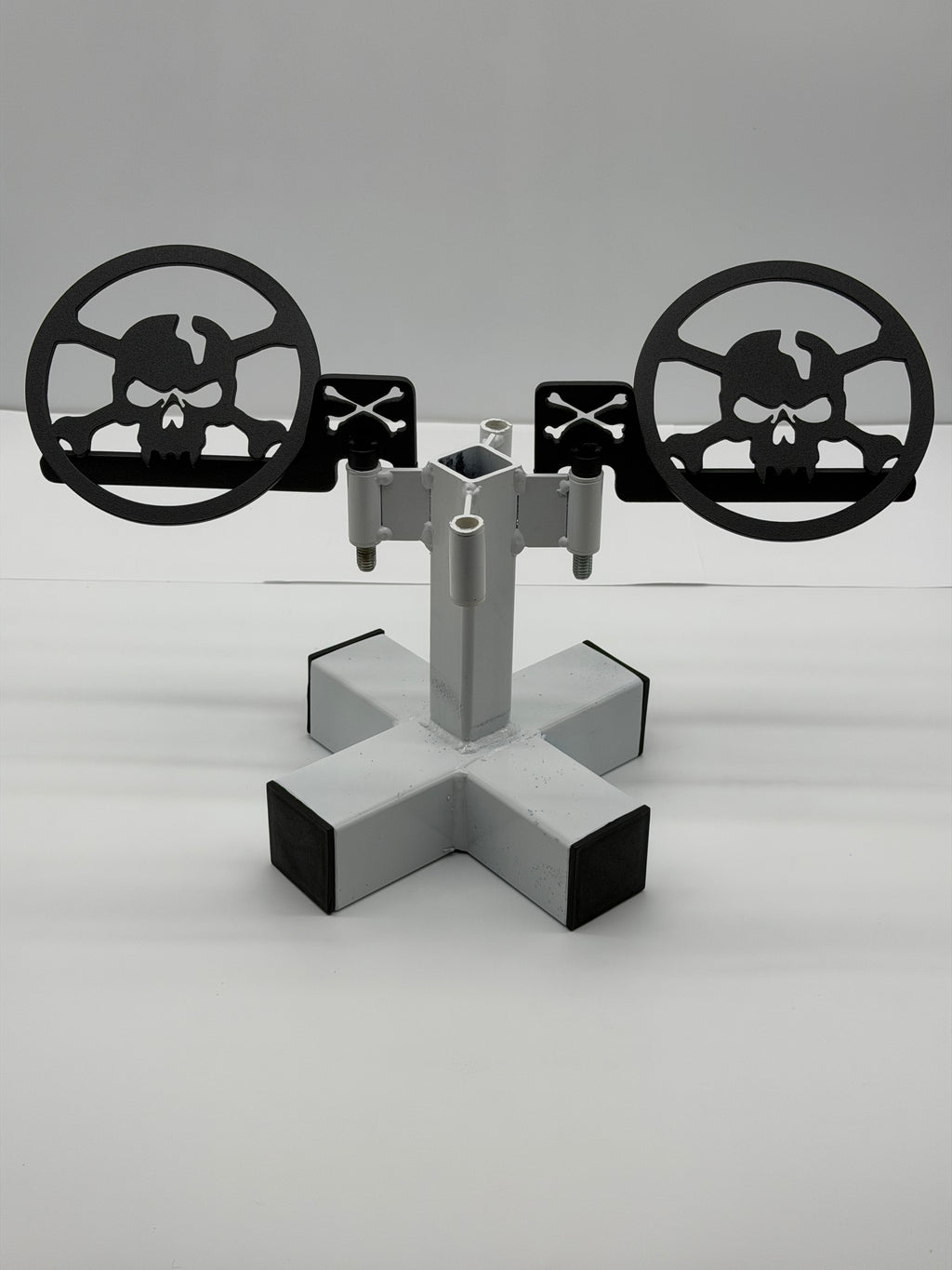 SJO  Foot Pegs (Skull And Bones)